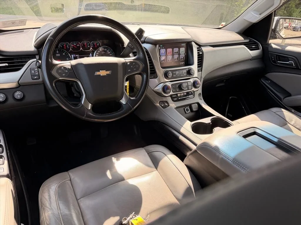 Used 2020 White Chevrolet LT image 11