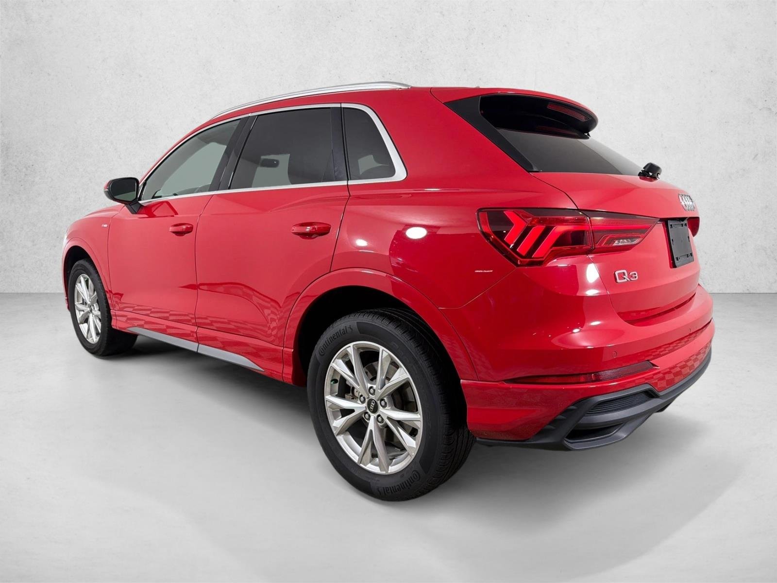 Used 2024  Audi S line Premium image 6