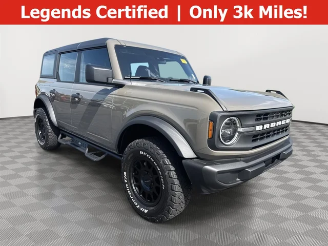 2025 Ford Bronco 4-Door Base