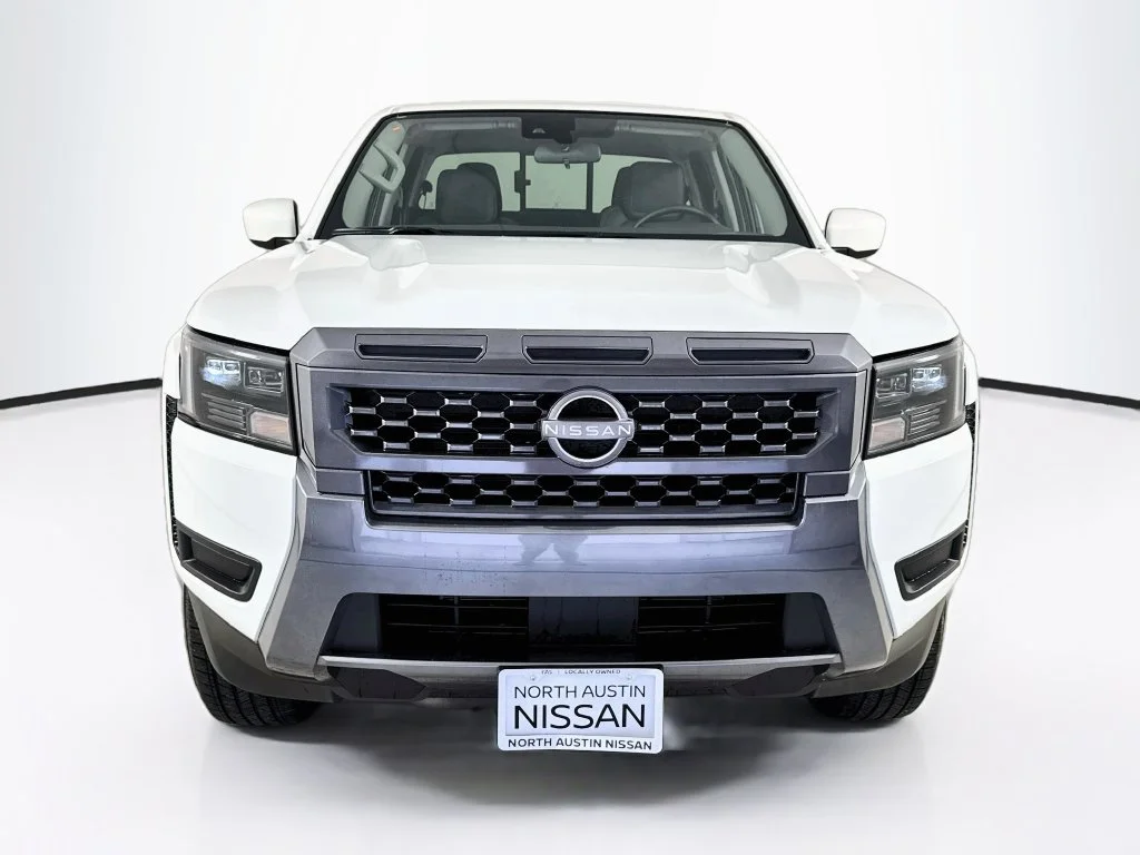 New 2027 Glacier White Nissan SV image 2