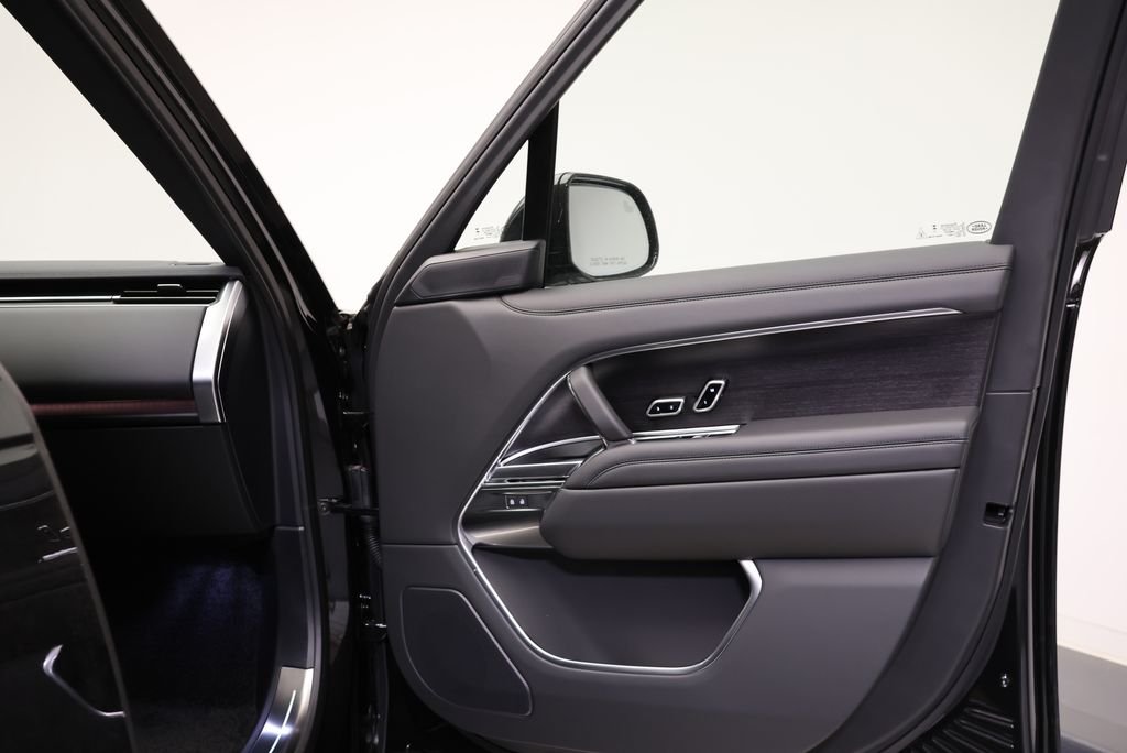 2026 Land Rover Range Rover SE - Photo 36