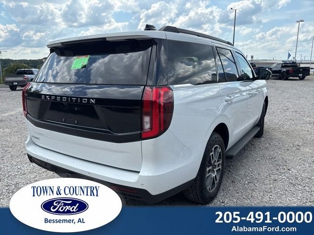 2025 Ford Expedition Active 4x4's photo