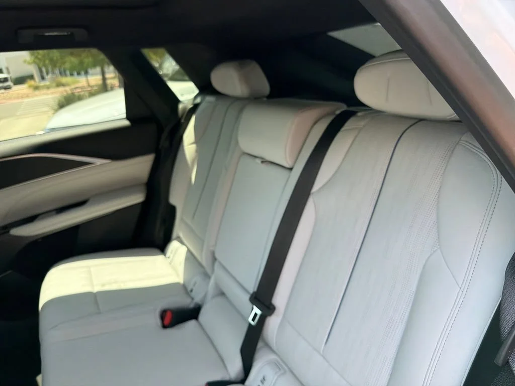 2026 Cadillac LYRIQ Sport - Photo 37