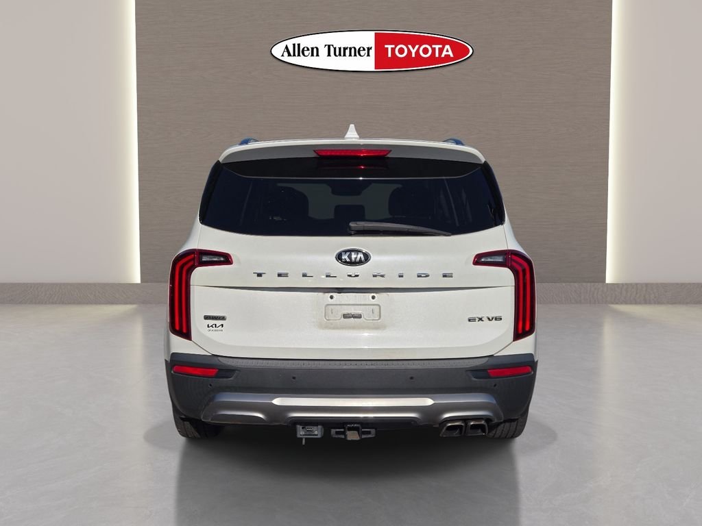Used 2020 White Kia EX image 8