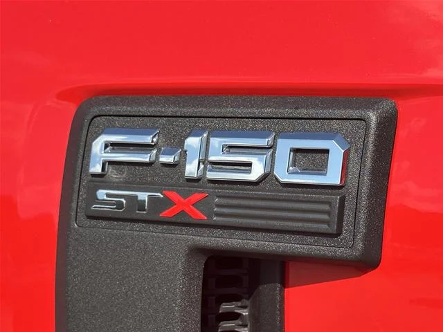 Used 2022 Red FORD  image 28