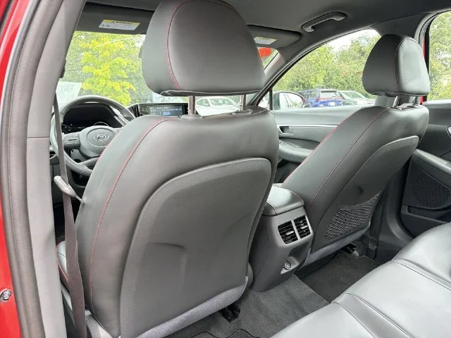 Used 2021 Red Hyundai SEL Plus image 35
