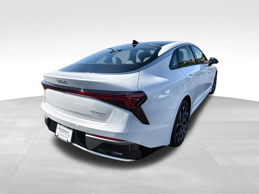 Used 2025 White Kia EX image 10