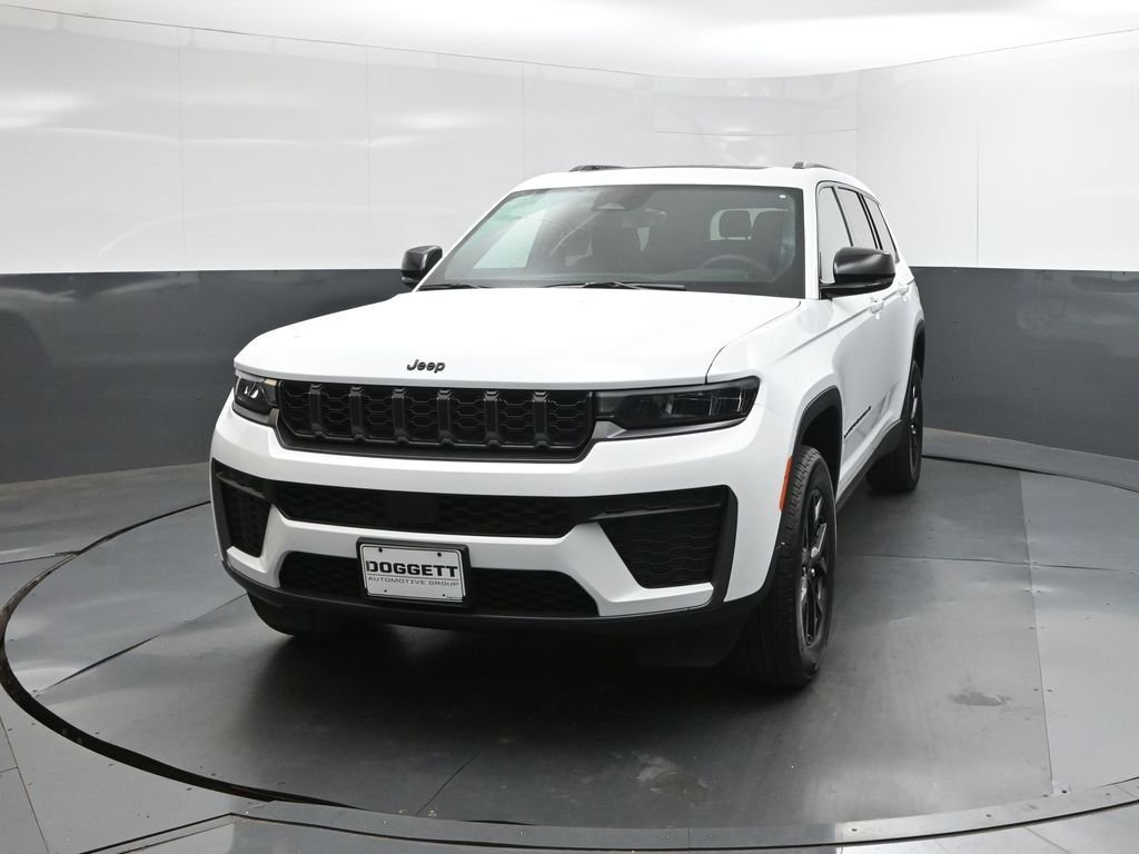 New 2026 Bright White Clear-Coat Exterior Paint Jeep Altitude image 22