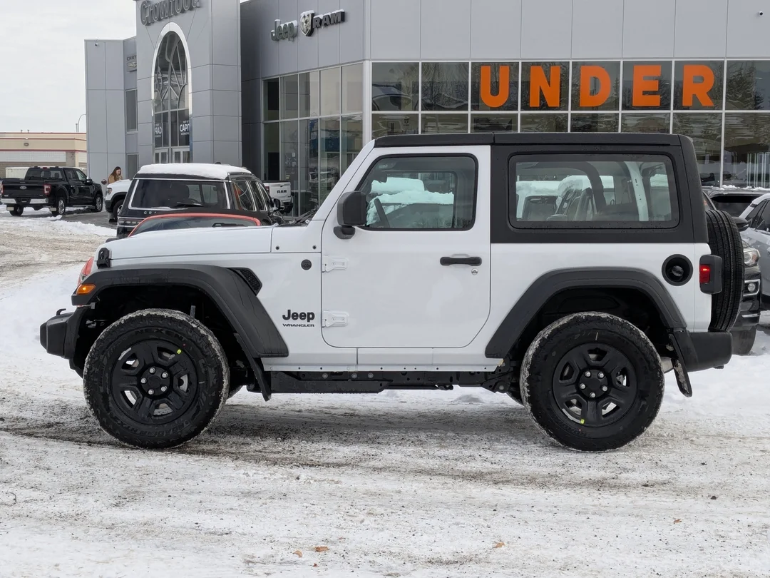 New 2026 White Jeep Sport - - 4x4 - 2.0L Turbo Engine - 12.3 Uconnect 5 Display - Black Freedom Hardtop & More! image 5