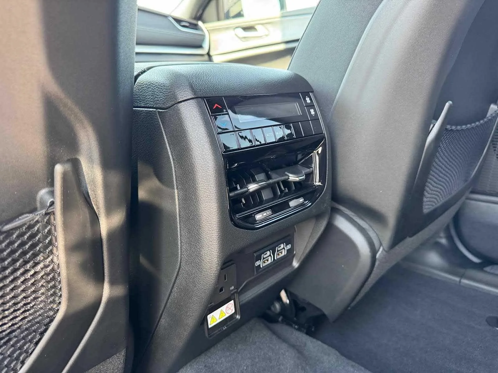 2025 Jeep Grand Cherokee L Laredo - Photo 25