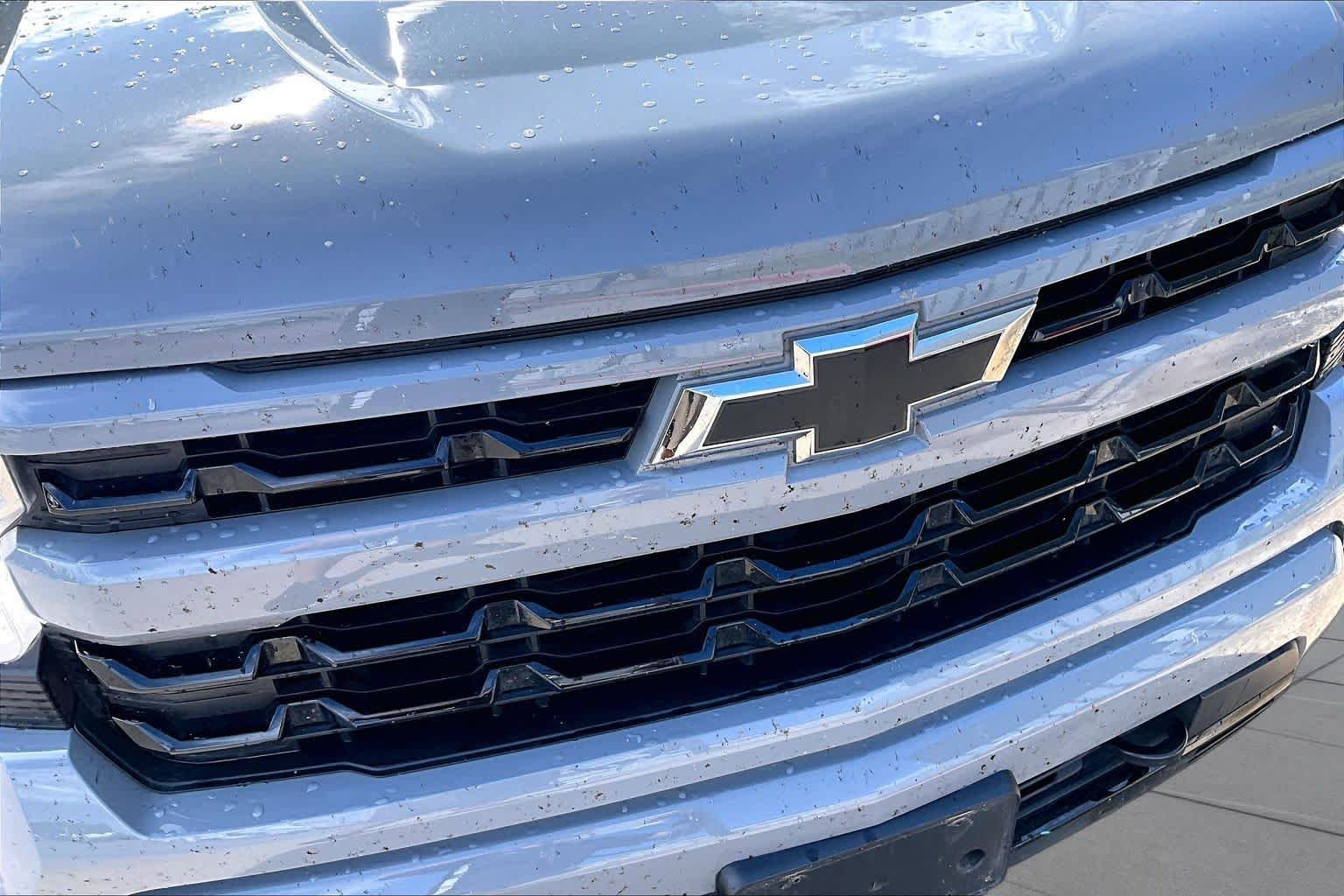 Used 2025 Slate Gray Metallic Chevrolet RST image 28