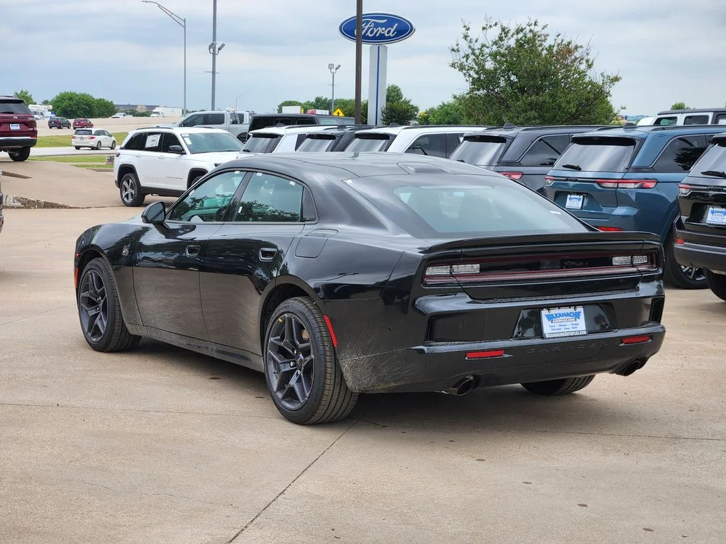New 2026 Diamond Black Crystal Pearlcoat Dodge Scat Pack image 3