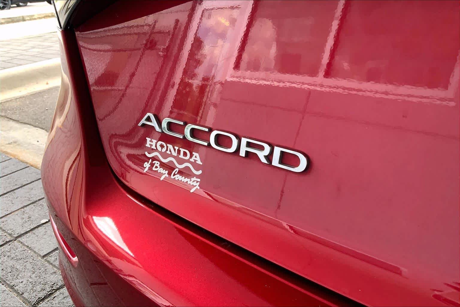 Used 2023 Radiant Red Metallic Honda Sport image 33