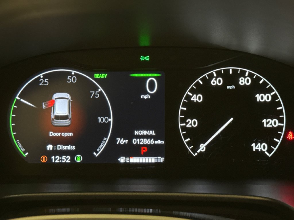 2025 Honda CR-V Sport Touring - Photo 36