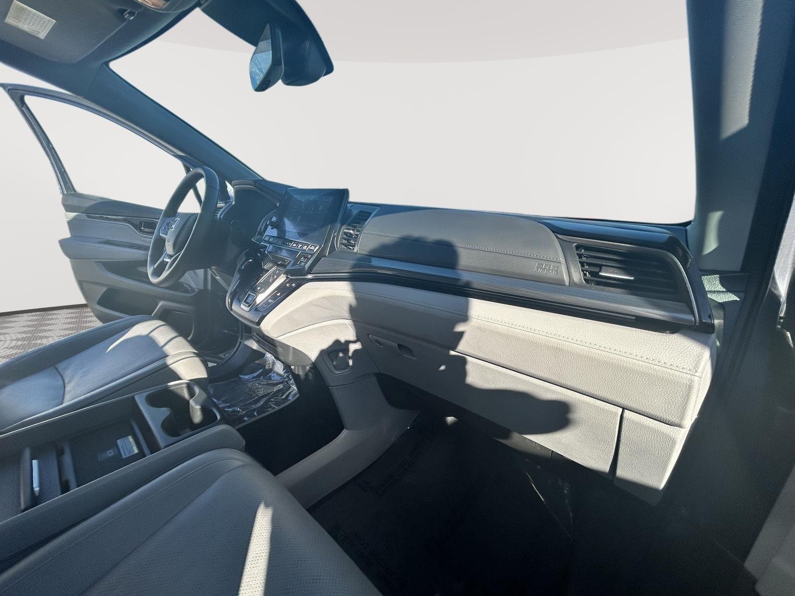 2024 Honda Odyssey Elite - Photo 22