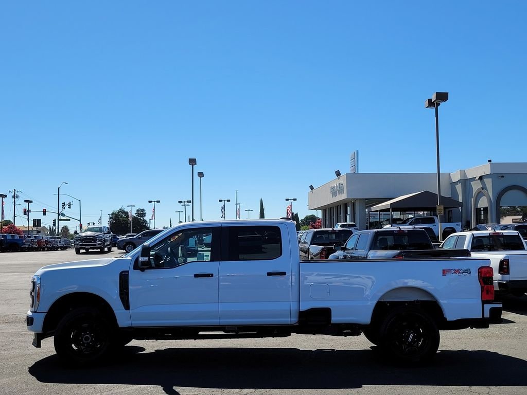 Used 2023 White Ford XL image 7