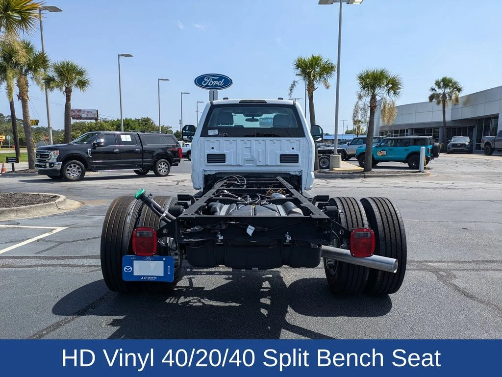 Used 2025 Oxford White Ford XL image 5