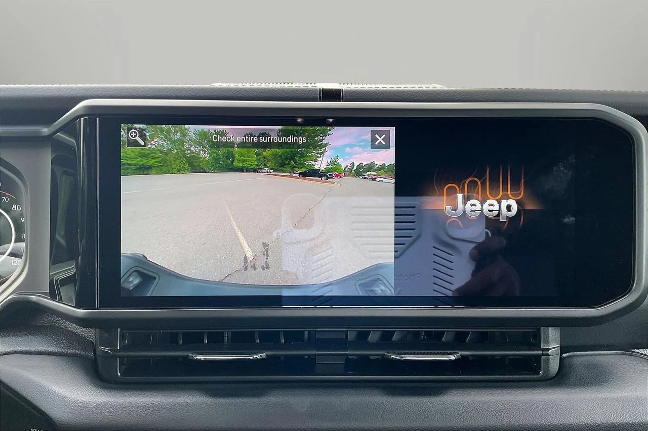 New 2026 Bright White Clearcoat Jeep Sahara image 12