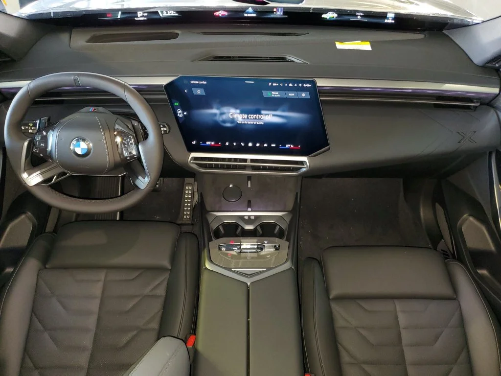 New 2027 Space Silver Metallic BMW  image 13