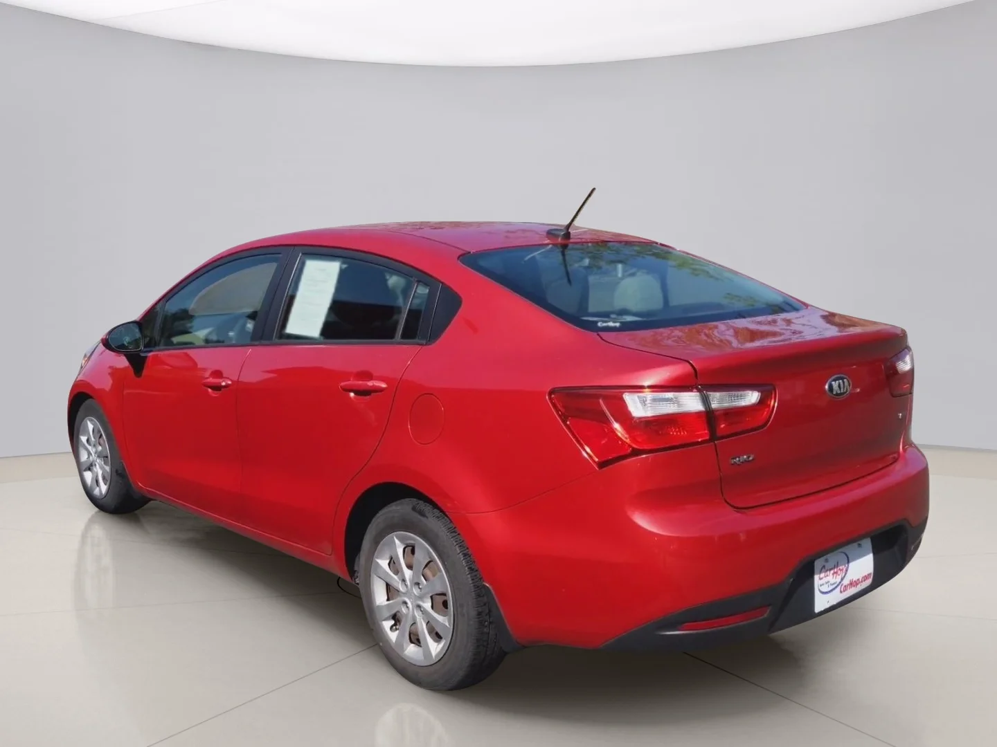 Used 2014 Red Kia LX image 3