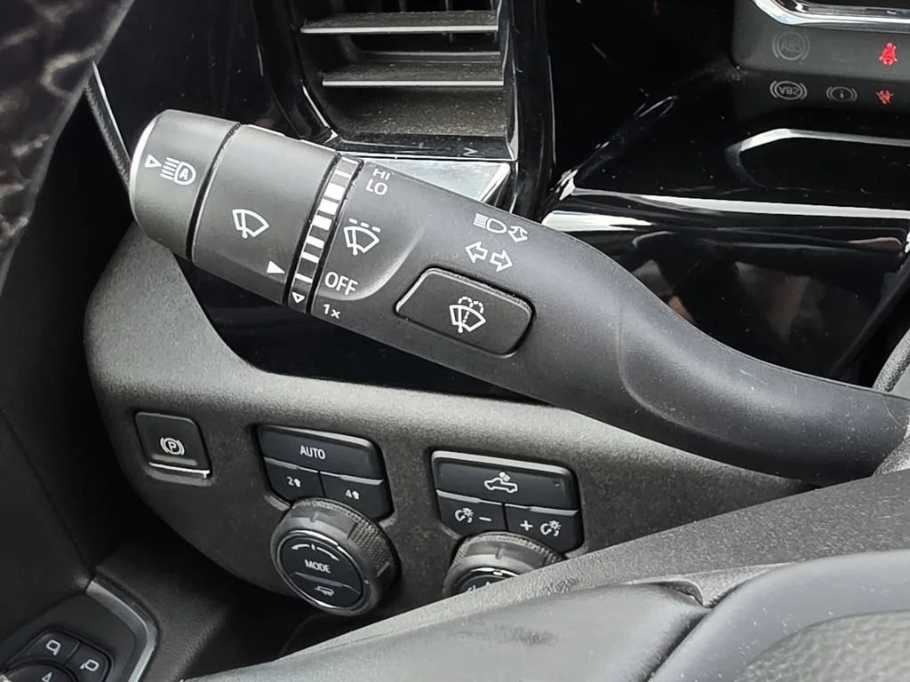 Used 2025 Black Chevrolet LT image 28