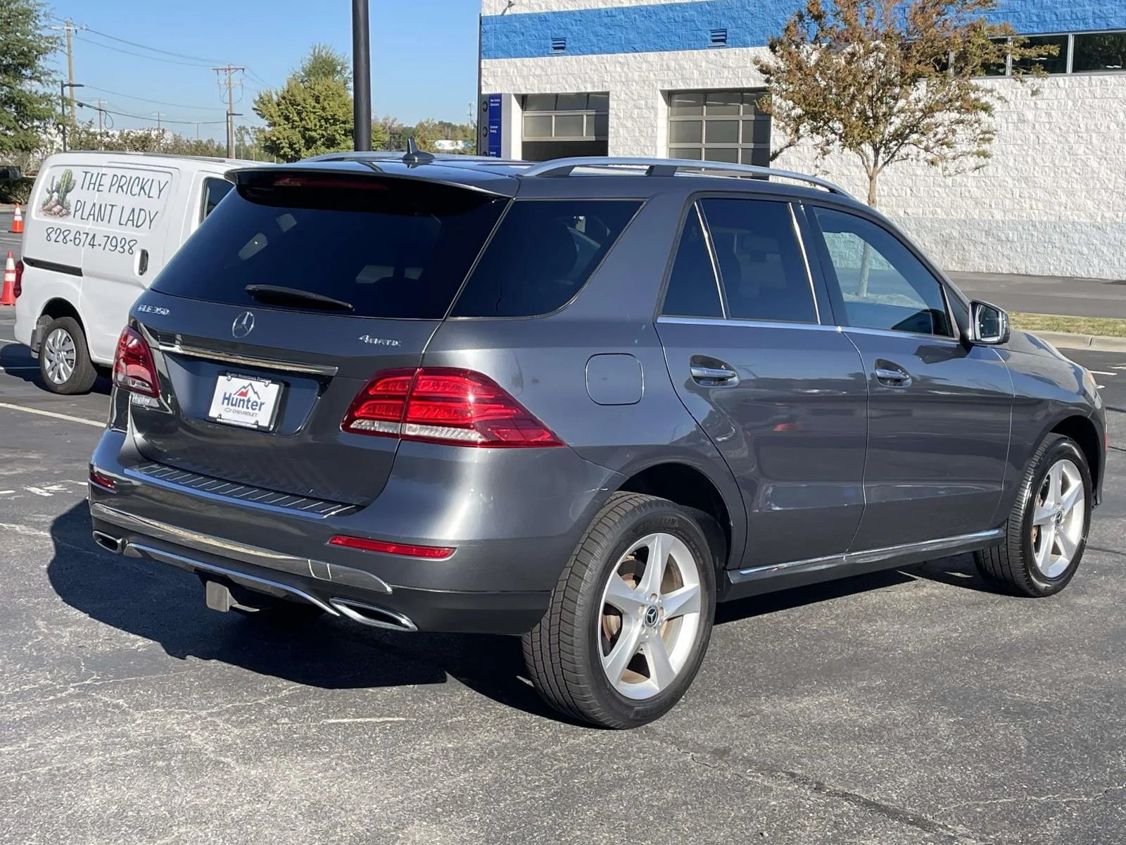 Used 2018  Mercedes-Benz GLE 350 image 6