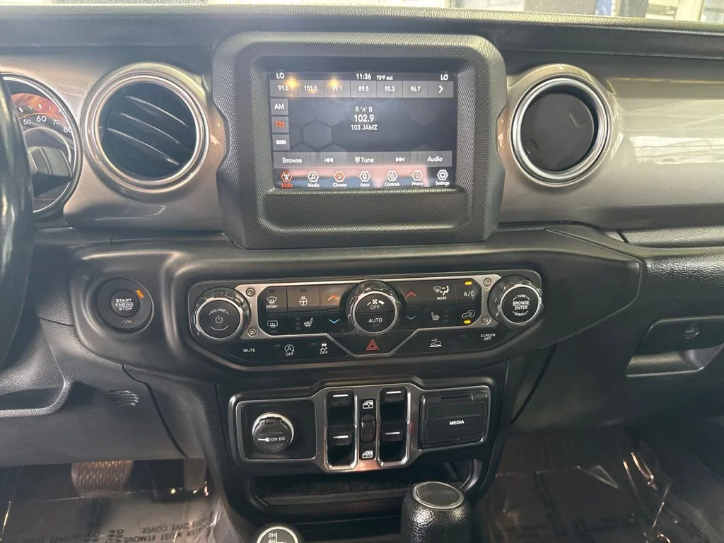 Used 2021 White Jeep Overland image 15
