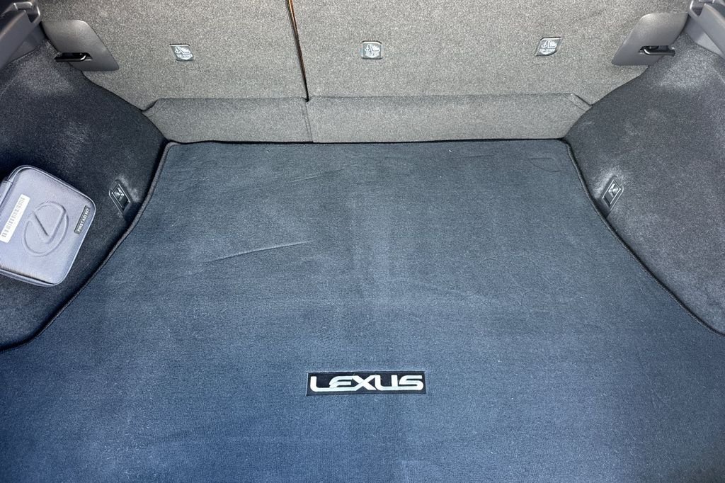 2026 Lexus RZ Premium - Photo 18