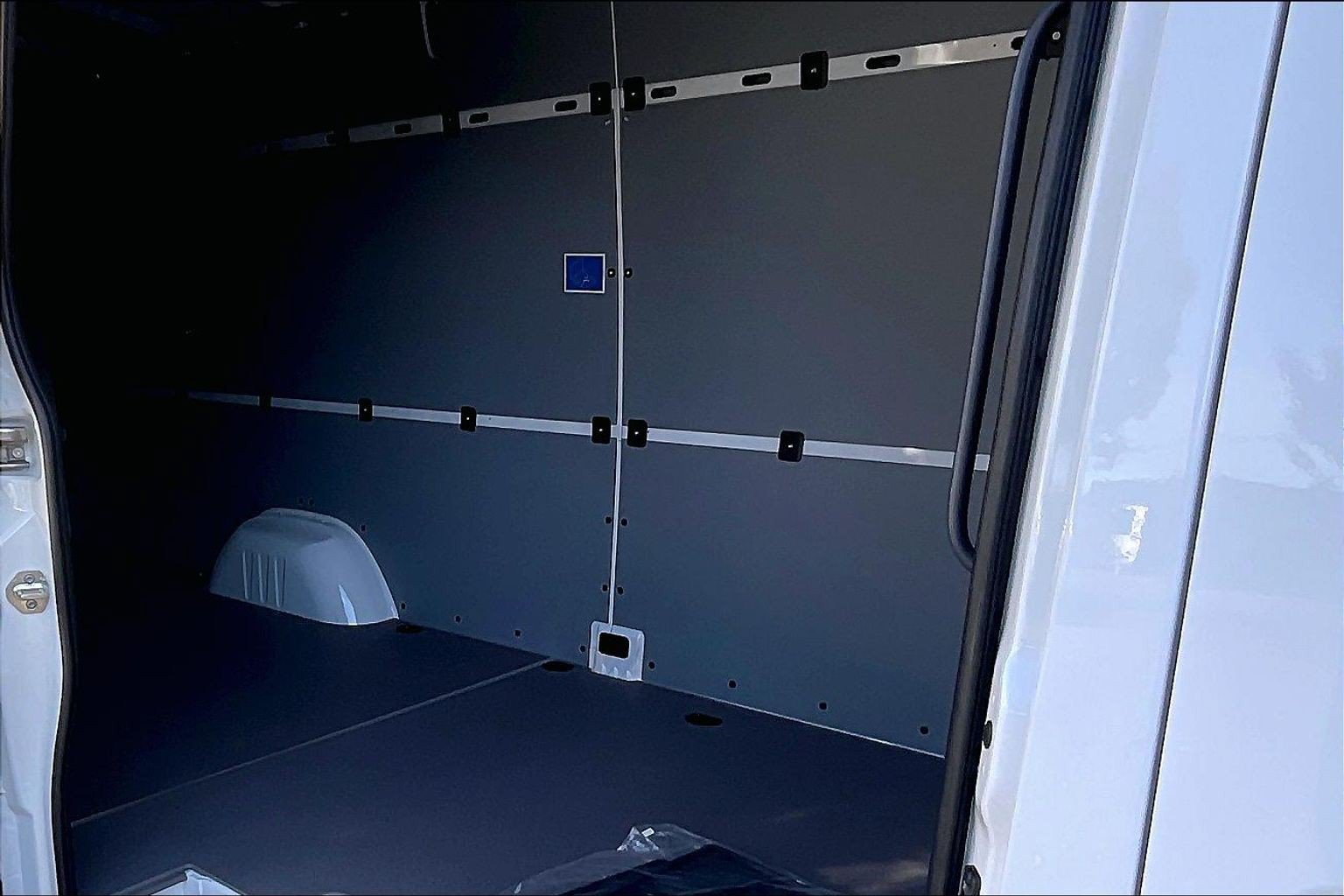 New 2027 Arctic White Mercedes-Benz Cargo 170 WB image 18