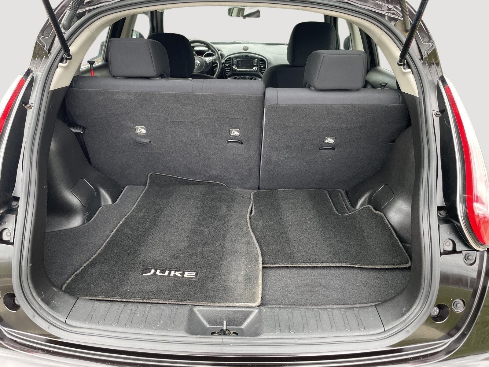Used 2015 Bordeaux Black Nissan S image 25
