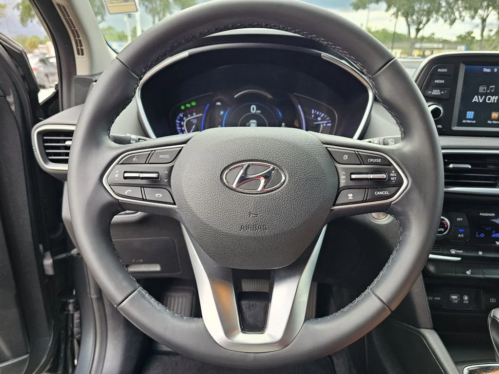 Used 2019 Green Hyundai SEL Plus image 24