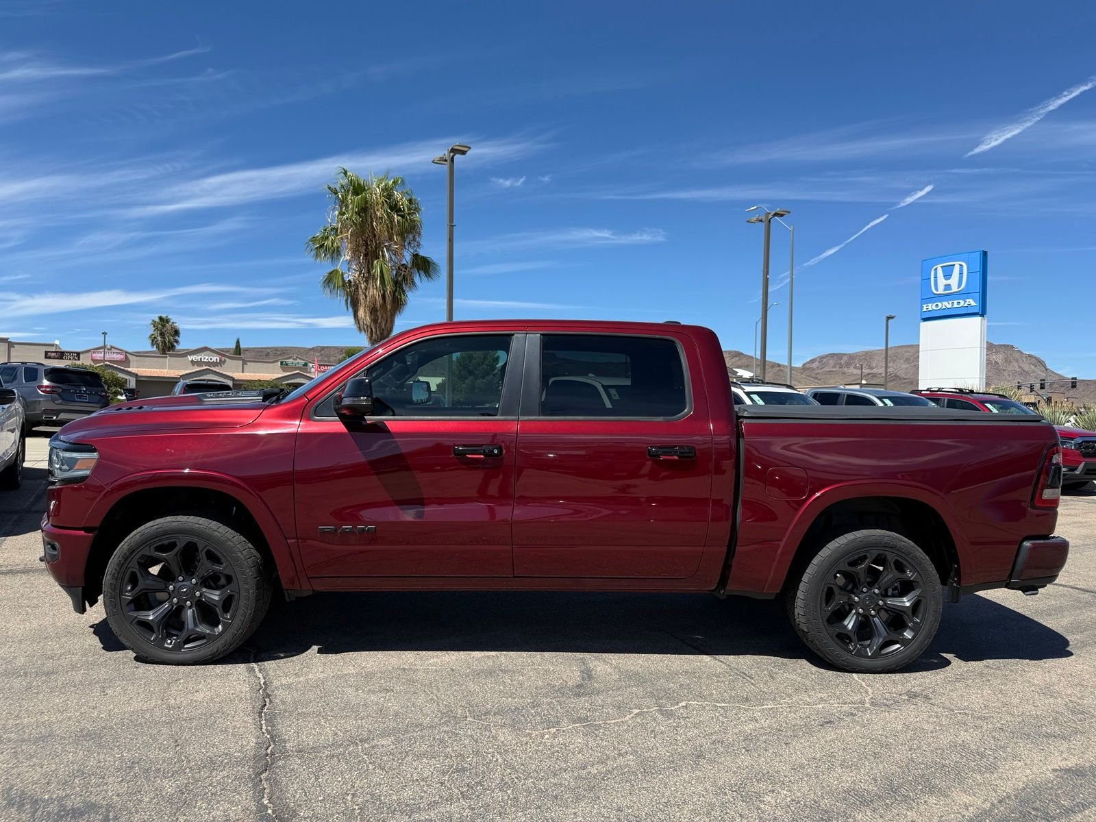 2023 RAM Ram 1500 Pickup Limited - Photo 8