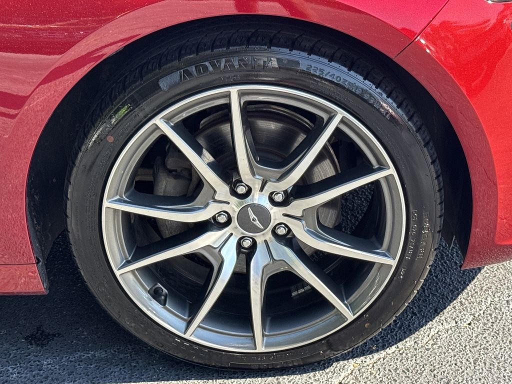 Used 2023 Red Genesis 2.0T image 12