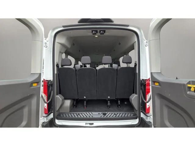 Used 2025 White Ford XL image 30