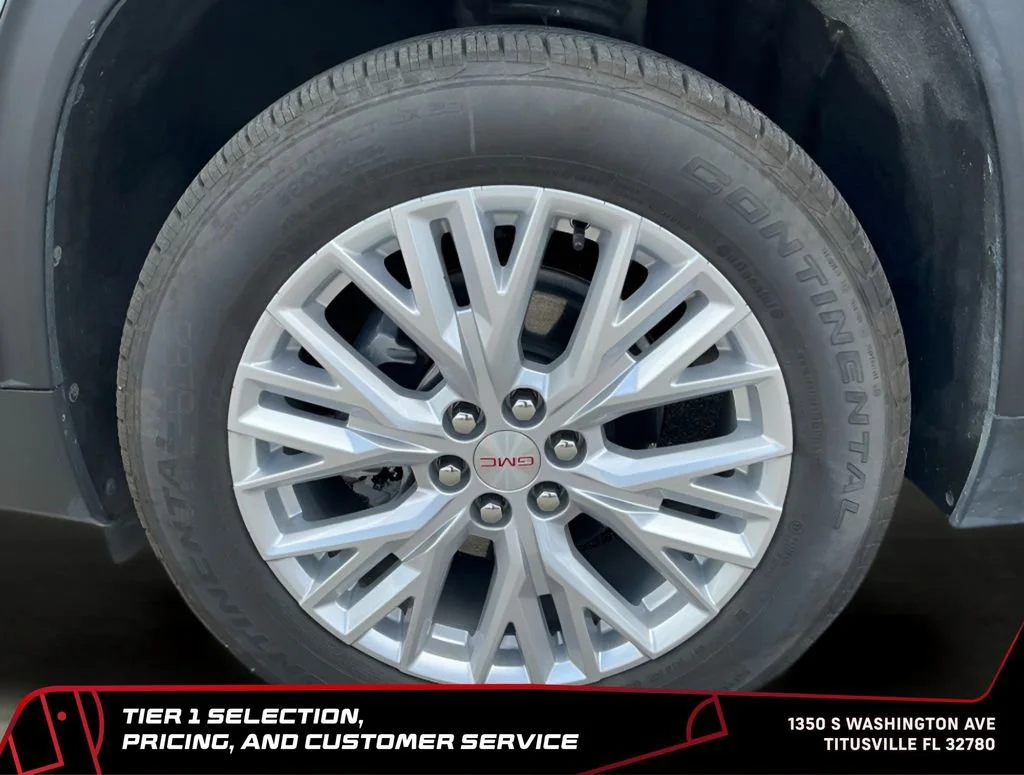 New 2026 Sterling Metallic GMC Elevation image 25