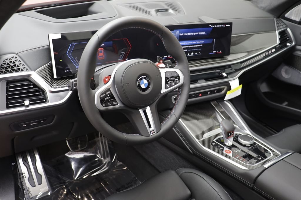 New 2026 Toronto Red Metallic BMW Competition image 7