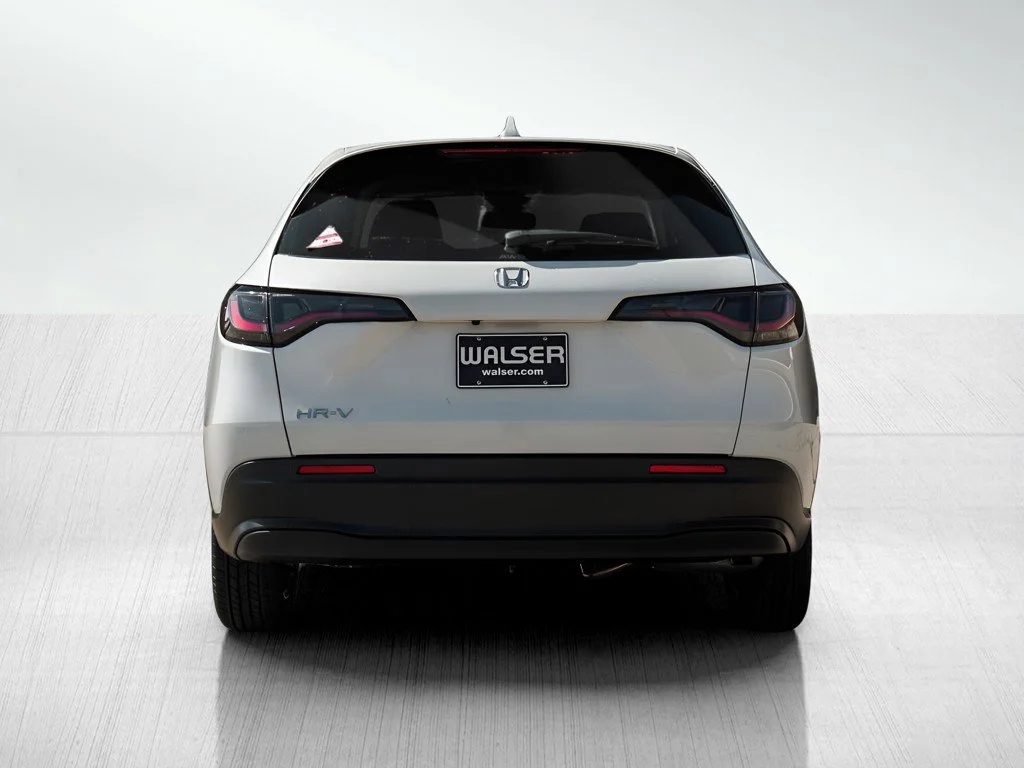 New 2027 Platinum White Pearl Honda LX image 5