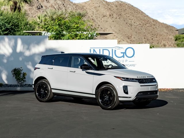 Certified Used 2026 Arroios Grey Metallic Land Rover S image 4