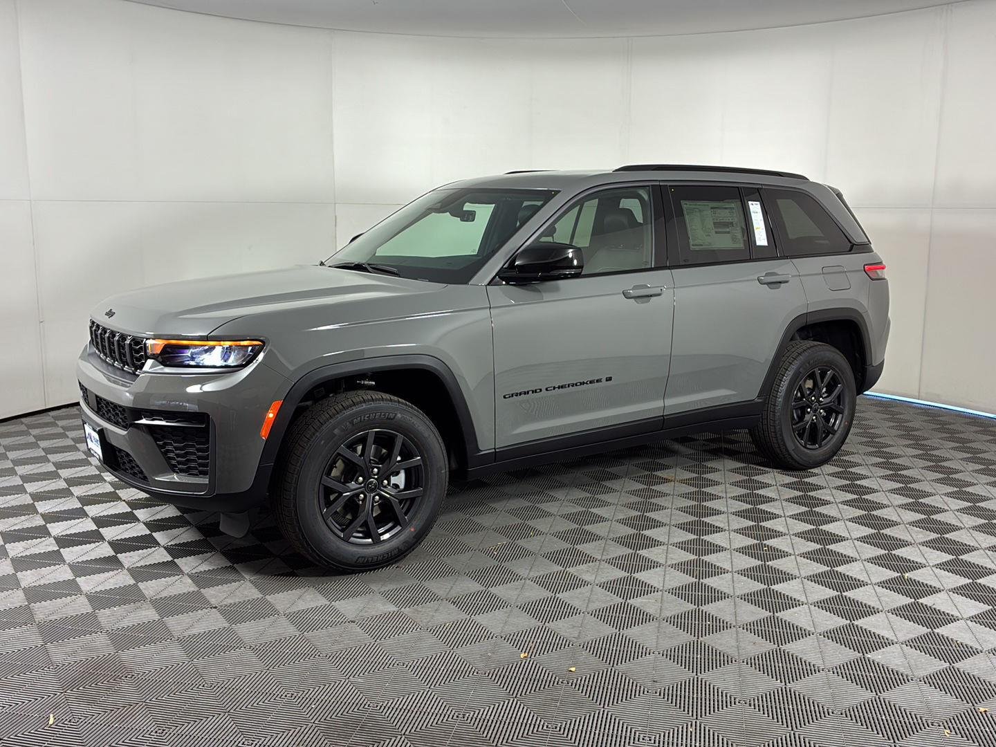 2027 Jeep Grand Cherokee