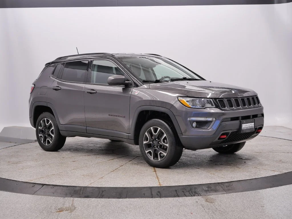 Certified Used 2020 Gray Jeep Trailhawk image 10