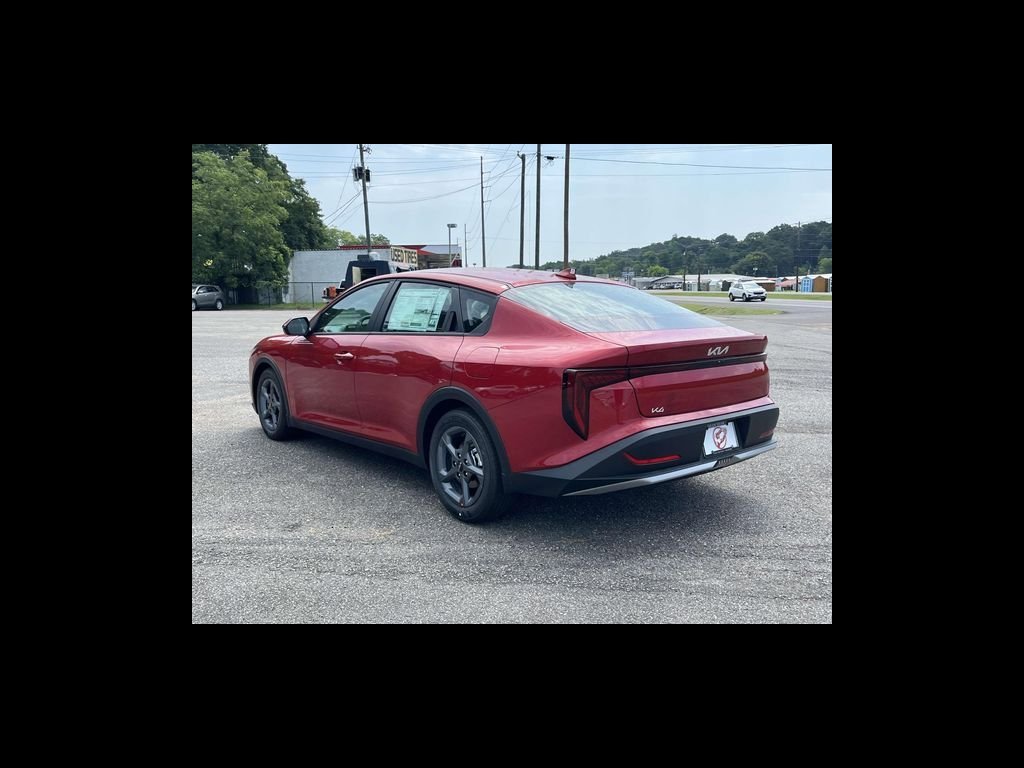 New 2026 Currant Red Kia LXS image 4
