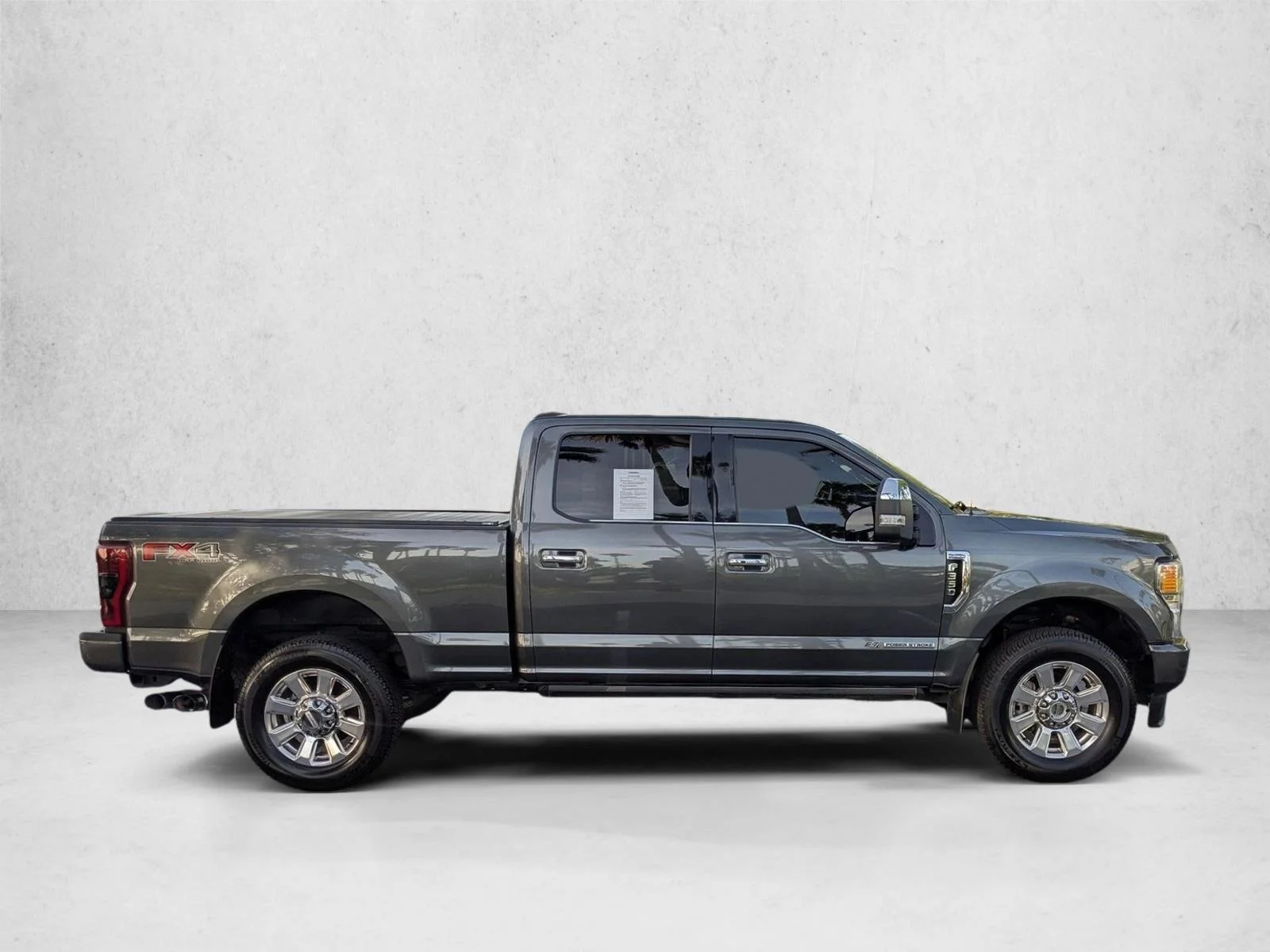 Used 2020 Magnetic Metallic Ford Platinum image 4