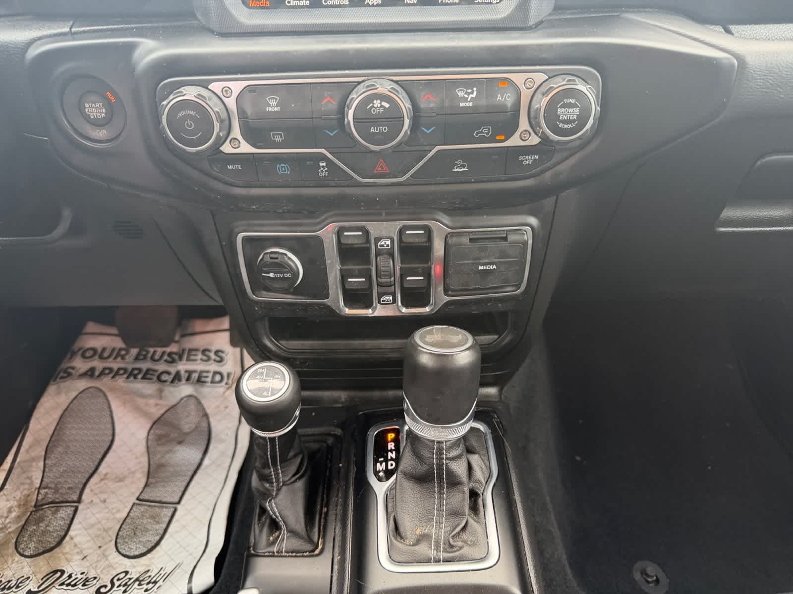 Used 2023 Black Clearcoat Jeep Sahara image 15