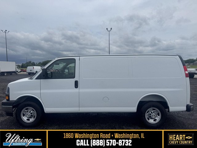 2026 Chevrolet Express Cargo WT