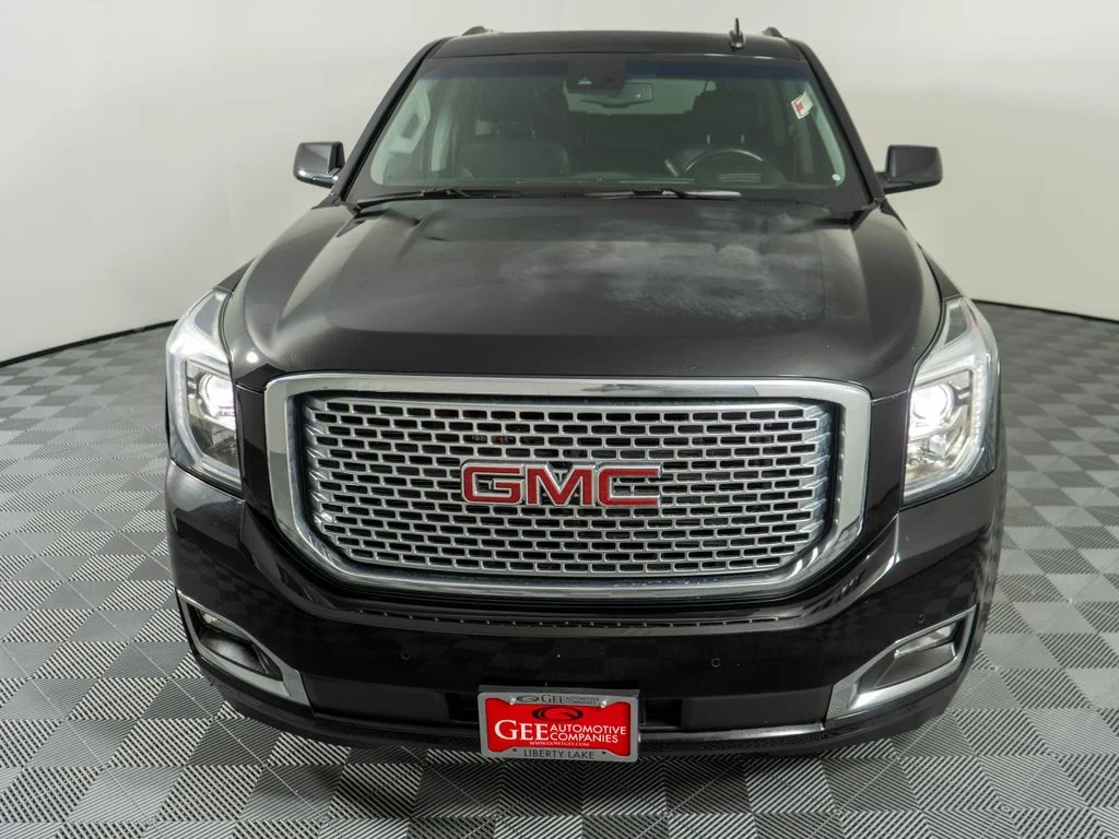 Used 2017 Black GMC Denali image 2