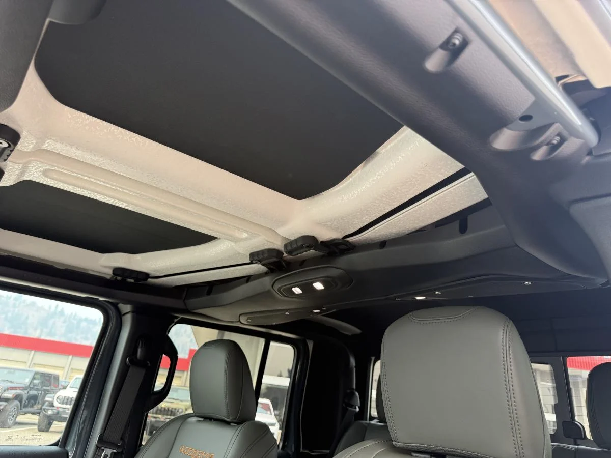 New 2026 Dark blue Jeep Mojave X image 15