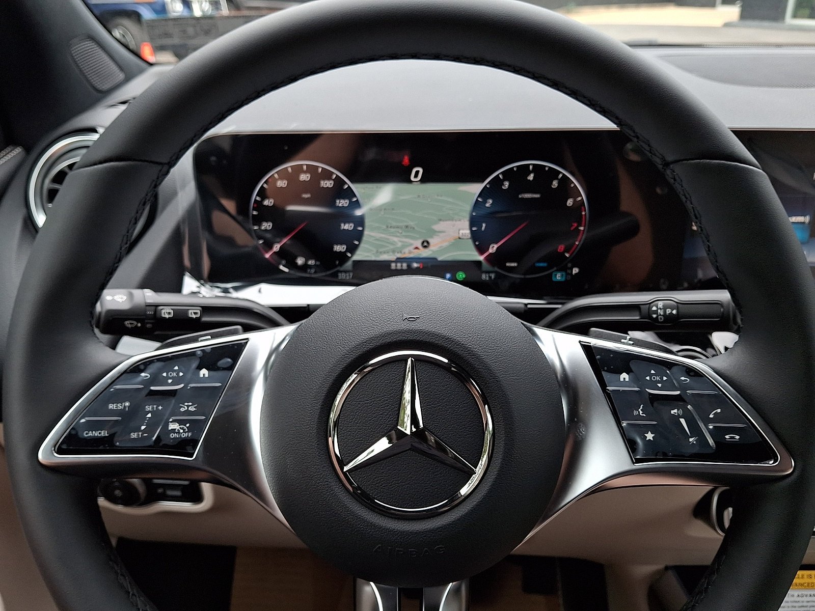 New 2026 Polar White Mercedes-Benz GLA 250 image 38