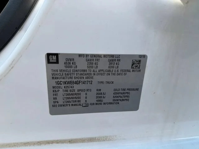 Used 2016 SUMMIT WHITE Chevrolet LTZ image 33