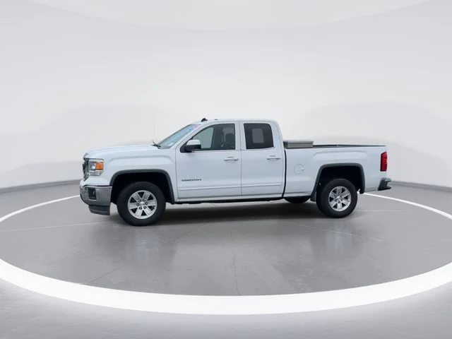 Used 2014 White GMC SLE image 4