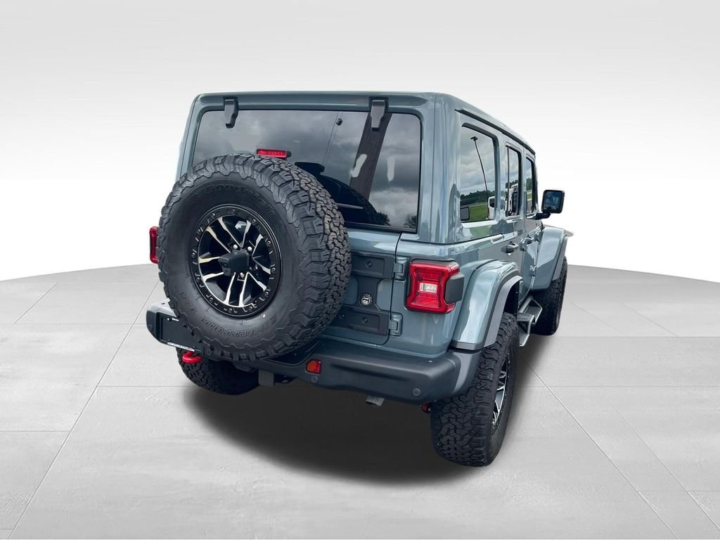 Used 2024 Gray Jeep Rubicon X image 5